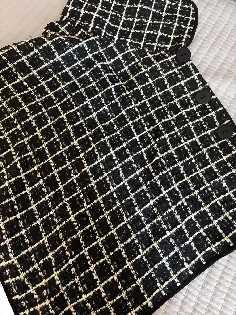 Scarpa Black and White Tweed Mini Skirt with Side Buttons